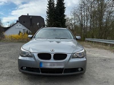 BMW 525