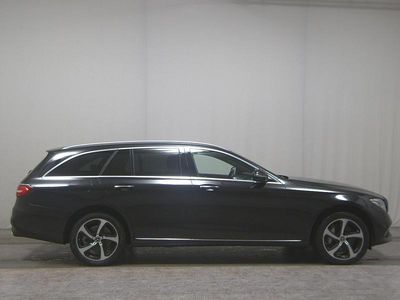 Gebraucht Mercedes E400 Avantgarde 340 PS (250 kW) 2019 Schwarz Limousine