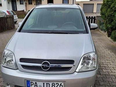 Usata Opel Meriva Essentia 87 CV (63 kW) 2004 Grigio Monovolume