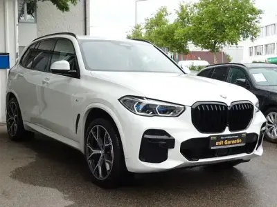 Gebraucht BMW X5 M Sport 286 PS (210 kW) 2022 Weiß SUV