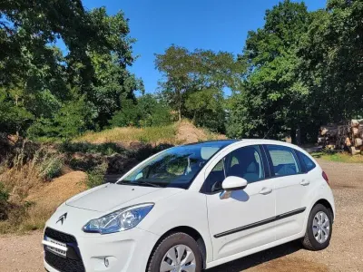 Gebraucht Citroën C3 Tendance 73 PS (53 kW) 2011 Weiß Kleinwagen