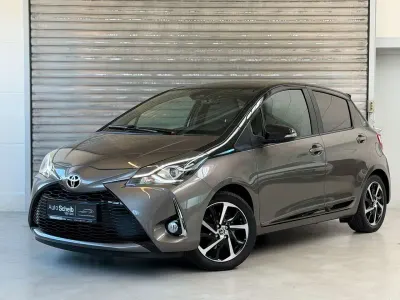 Brugt Toyota Yaris 111 HK (81 kW) 2020 Brun Hatchback