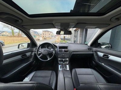 Gebraucht Mercedes 220 170 PS (125 kW) 2010 Schwarz Kombi