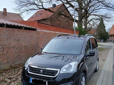 Gebraucht Peugeot Partner Allure 99 PS (72 kW) 2016 Schwarz Van / Kleinbus