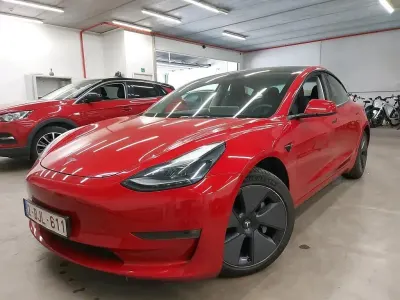 Gebraucht Tesla Model 3 Long Range AWD 258 kW (351 PS) 2021 Rot Limousine