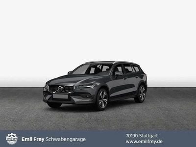 Usata Volvo V60 CC Ultimate 197 CV (144 kW) 2024 Grigio Station wagon