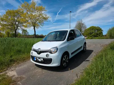 Używany Renault Twingo 75 KM (55 kW) 2019 Biały Hatchback