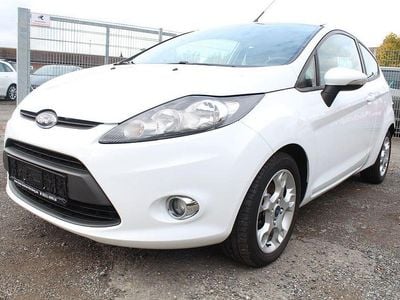 Gebraucht Ford Fiesta Cool & Sound Edition 95 PS (69 kW) 2011 Weiß Kleinwagen