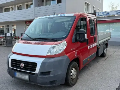 Gebraucht Fiat Ducato 120 PS (88 kW) 2009 Rot Van