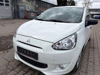 Usata Mitsubishi Space Star Diamant Edition 71 CV (52 kW) 2016 Bianco Utilitaria