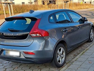 Gebraucht Volvo V40 Linje You! 120 PS (88 kW) 2015 Grau Limousine
