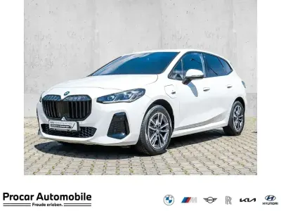 Gebraucht BMW 225 M Sport 245 PS (180 kW) 2022 Alpinweiss iii Van / Kleinbus