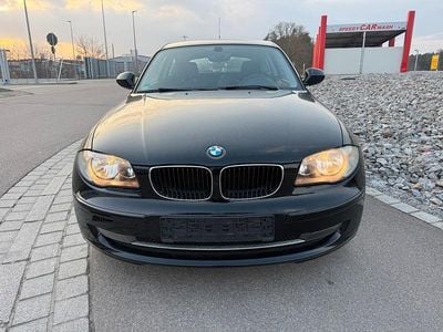 Gebraucht BMW 118 122 PS (89 kW) 2010 Schwarz Kleinwagen