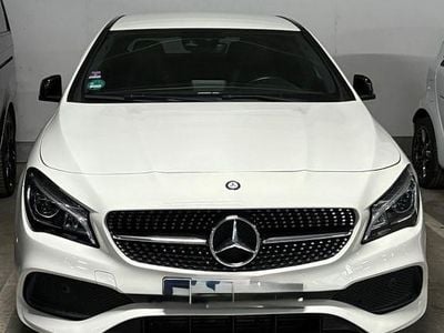 Gebraucht Mercedes CLA200 AMG line 156 PS (114 kW) 2016 Weiß Coupé