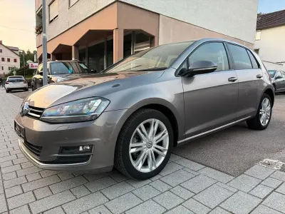 Gebraucht VW Golf VII Highline 150 PS (110 kW) 2014 Grau Limousine