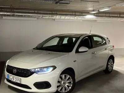 Gebraucht Fiat Tipo Street 95 PS (69 kW) 2017 Weiß Limousine