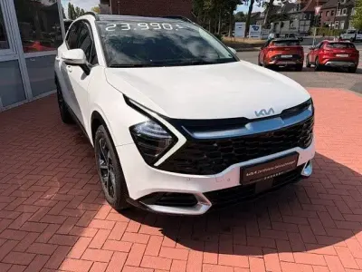 Gebraucht Kia Sportage Spirit 136 PS (100 kW) 2023 Weiß SUV