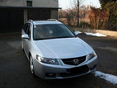 Second-hand Honda Accord 190 CP (139 kW) 2003 Argintiu Break