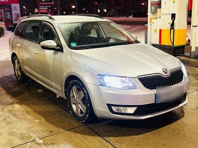 Silber Gebraucht 2013 Skoda Octavia Kombi | 7.850 € (Guter Preis)
