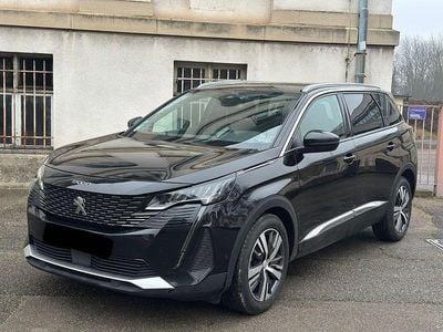 Schwarz Gebraucht 2022 Peugeot 5008 Allure SUV | 10.000 €