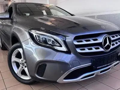 Brugt Mercedes GLA220 170 HK (125 kW) 2019 Grå SUV
