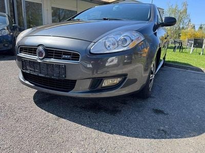 Usado Fiat Bravo Dynamic 120 HP (88 kW) 2007 Castanho Citadino