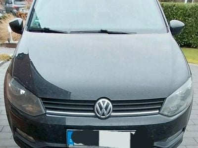 Schwarz Gebraucht 2017 VW Polo Comfortline Limousine | 9.000 € (Guter Preis)