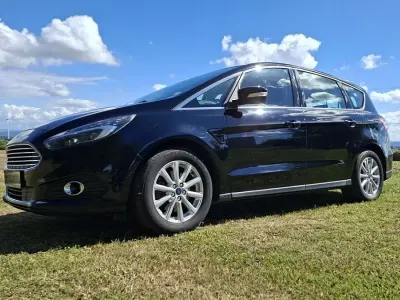 Gebraucht Ford S-MAX Titanium 179 PS (131 kW) 2016 Schwarz Van / Kleinbus