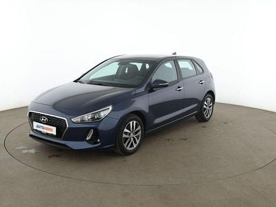 Gebraucht Hyundai i30 Trend 120 PS (88 kW) 2019 Blau Limousine