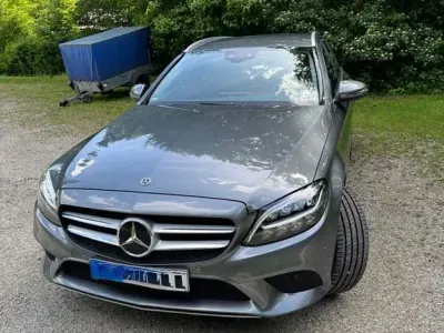 Gebraucht Mercedes C300 258 PS (189 kW) 2018 Grau Limousine