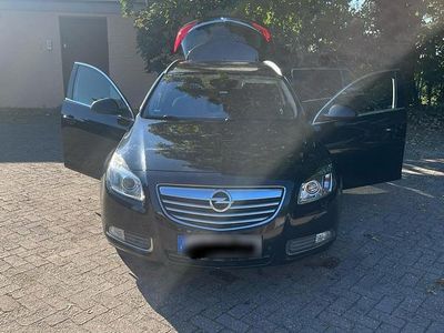 Second-hand Opel Insignia 131 CP (96 kW) 2012 Negru Break