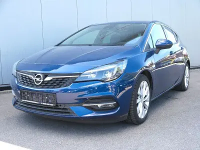 Używany Opel Astra Elegance 131 KM (96 kW) 2020 Niebieski Sedan/Limuzyna