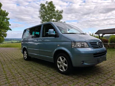 Gebraucht VW Multivan 131 PS (96 kW) 2008 Andere farben Van / Kleinbus