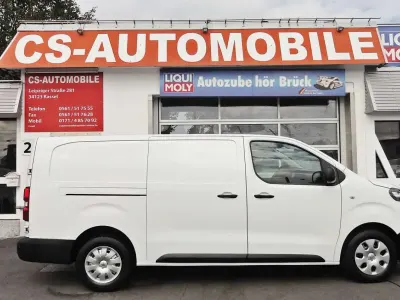 Gebraucht Opel Vivaro-e Combi 122 PS (89 kW) 2021 Weiß Van / Kleinbus
