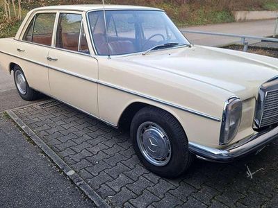 Gebraucht Mercedes W114 60 PS (44 kW) 1971 Beige