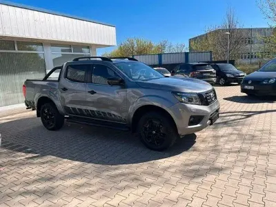 Occasion Nissan Navara Tekna 163 PK (119 kW) 2021 Grijs Pickup