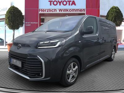 Gebraucht Toyota Proace Verso Team 177 PS (130 kW) 2024 Titanium grey metallic Kombi