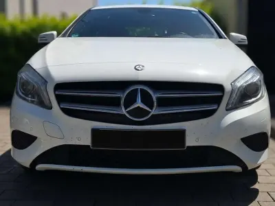 Gebraucht Mercedes 200 136 PS (100 kW) 2015