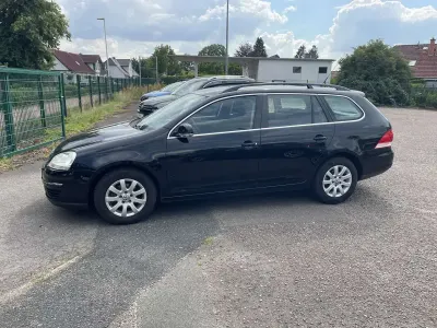 Gebraucht VW Golf VI Comfortline 105 PS (77 kW) 2009 Schwarz Kleinwagen