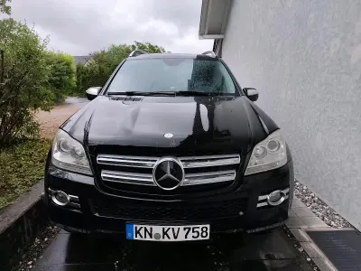 Gebraucht Mercedes GL320 224 PS (164 kW) 2008 Schwarz SUV