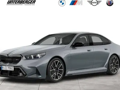 Gebraucht BMW M5 Comfort Edition 727 PS (534 kW) 2026 Grau Limousine