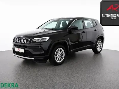 Gebraucht Jeep Compass Altitude 131 PS (96 kW) 2025 Schwarz SUV
