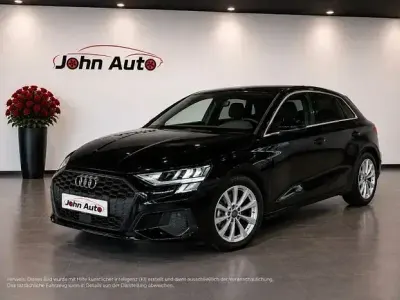 Gebraucht Audi A3 Sport 116 PS (85 kW) 2021 Schwarz Limousine