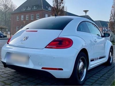 Gebraucht VW Beetle Edition 105 PS (77 kW) 2014 Weiß Kleinwagen