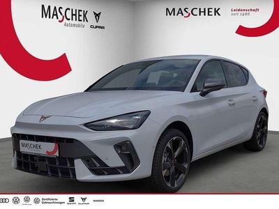 Usata Cupra Leon 150 CV (110 kW) 2025 Bianco Berlina