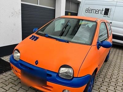 Usata Renault Twingo 75 CV (55 kW) 2002 Arancione Utilitaria