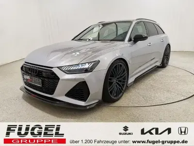 Używany Audi RS6 Ambiente 741 KM (545 kW) 2022 Srebrny Kombi