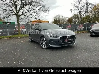 Second-hand Hyundai i30 YES! 125 CP (91 kW) 2019 Gri Break