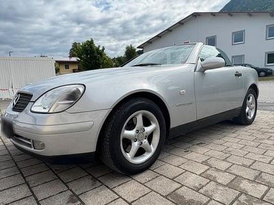 Gebraucht Mercedes SLK230 192 PS (141 kW) 2000 Silber Cabrio
