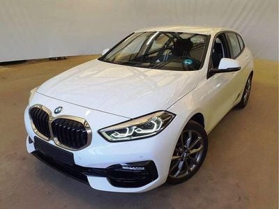Usata BMW 120 Sport Line 178 CV (130 kW) 2024 Bianco Utilitaria
